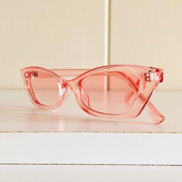 Slim Cat Eye Sunglasses - Picture 9 of 13